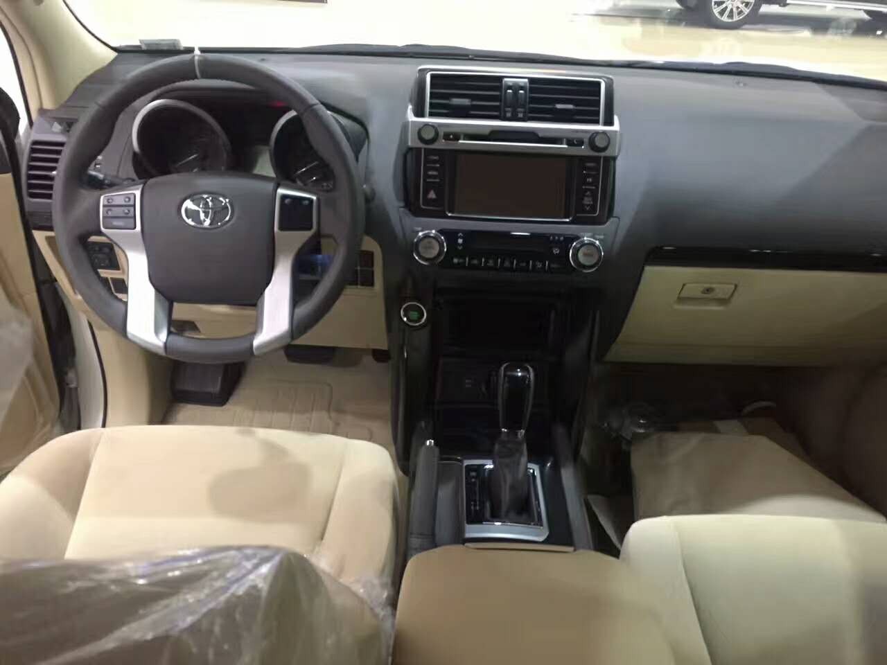 2017款丰田霸道4000中东版现车 经典SUV全国最低价