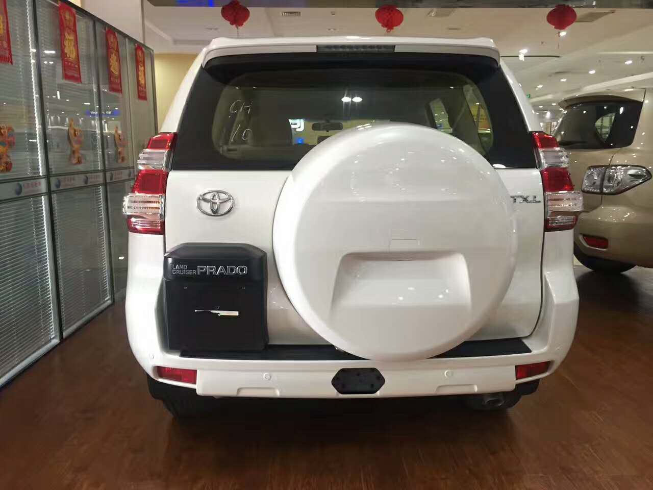 2017款丰田霸道4000中东版现车 经典SUV全国最低价