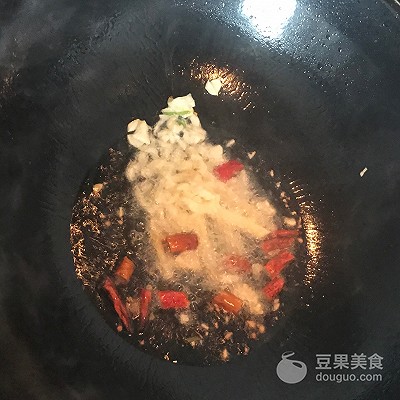 秘制花甲做法（手把手教你做零失败的秘制花甲）