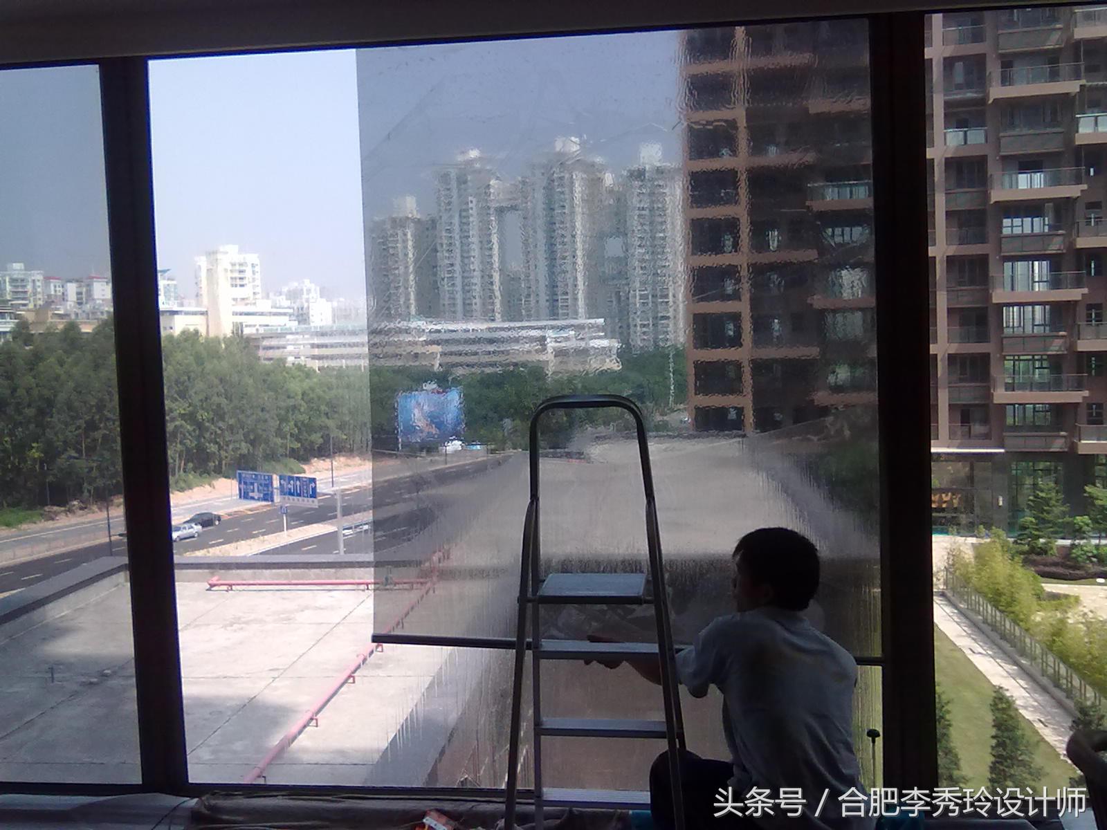 窗户贴上这层膜又挡光又隔热，比窗帘好用百倍！关键便宜，没得比