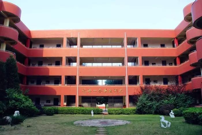 太原5所中学入围中国顶尖中学排行榜，厉害了，和你想的一样吗