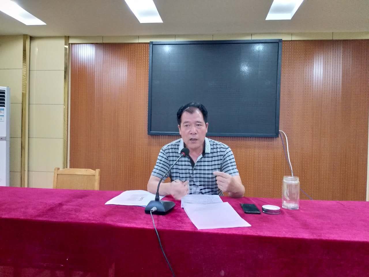 充电学习、深入课改—鲁山二高在炎热酷暑中迎来‘学前周’