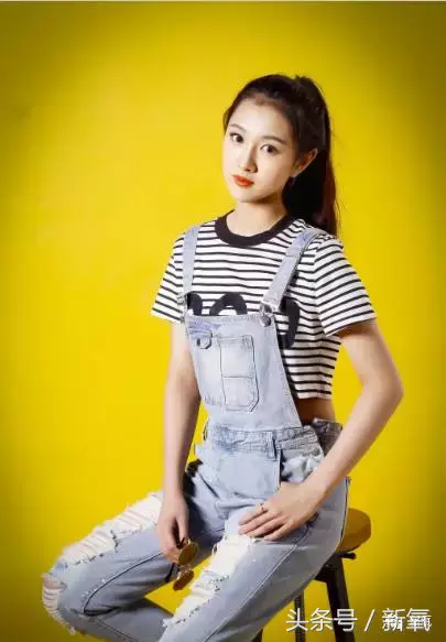 王俊凯的大学同学全是网红脸版张柏芝张天爱啊！