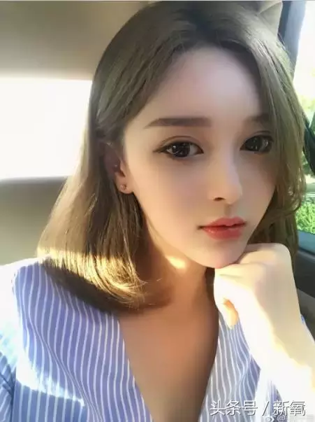 王俊凯的大学同学全是网红脸版张柏芝张天爱啊！