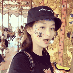 王俊凯的大学同学全是网红脸版张柏芝张天爱啊！