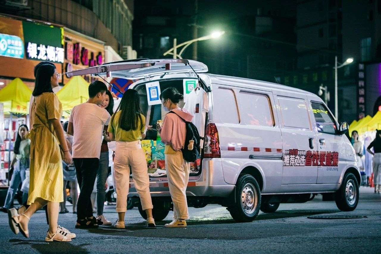 五菱荣光电动车价格多少钱？性价比怎么样？