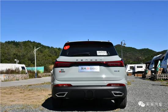 高性价比的6座SUV 全方位试驾风光新580