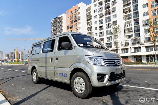 长安之星9试驾体验：小巧实用的都市代步车