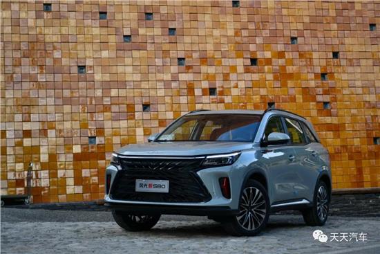 高性价比的6座SUV 全方位试驾风光新580