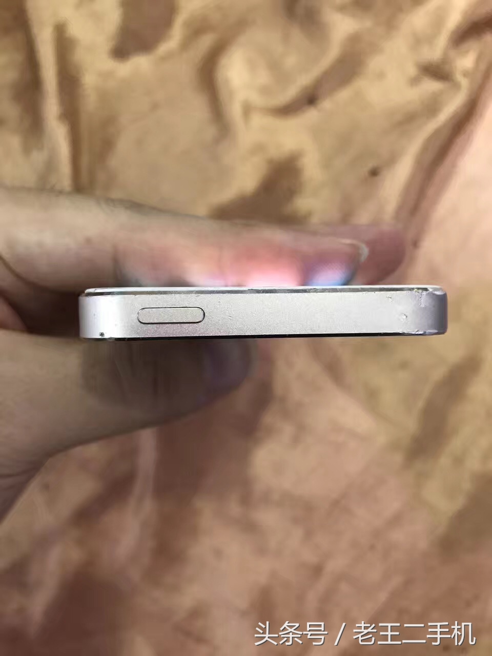 iPhone 5S这个价位贵吗，看看你淘到的比这些低多少