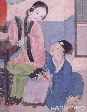 清代小说家李汝珍在《镜花缘》中质问:缠足与造淫具何异?