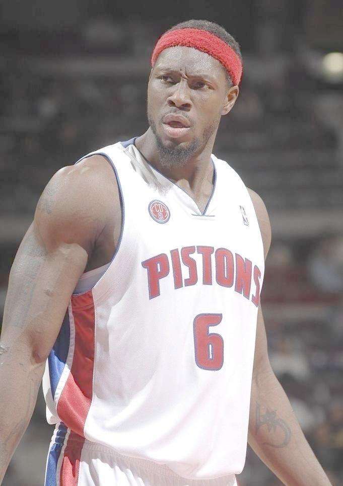 nba六号球服有哪些球员(nba六号球员top5:詹姆斯难登榜首,96一代落