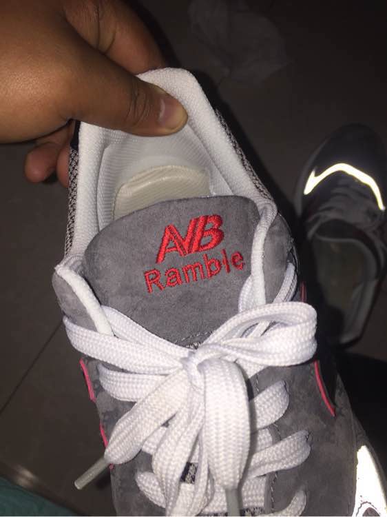 被中国花式山寨多年的New Balance，这次终于发怒了！