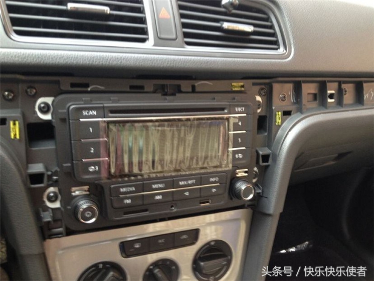 4S太贵，改装店不敢去，DIY安装朗逸原厂导航