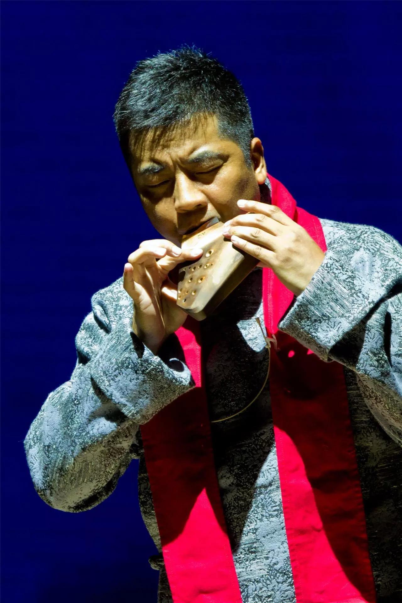 来自泥土的呼唤 周子雷陶笛之声响彻冰城哈尔滨