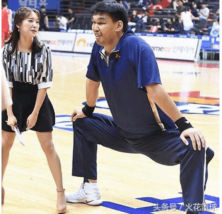 nba中有哪些长相怪异之人(NBA长相奇特的十大球员，龙王波什外星人卡塞尔，最难看的是他！)