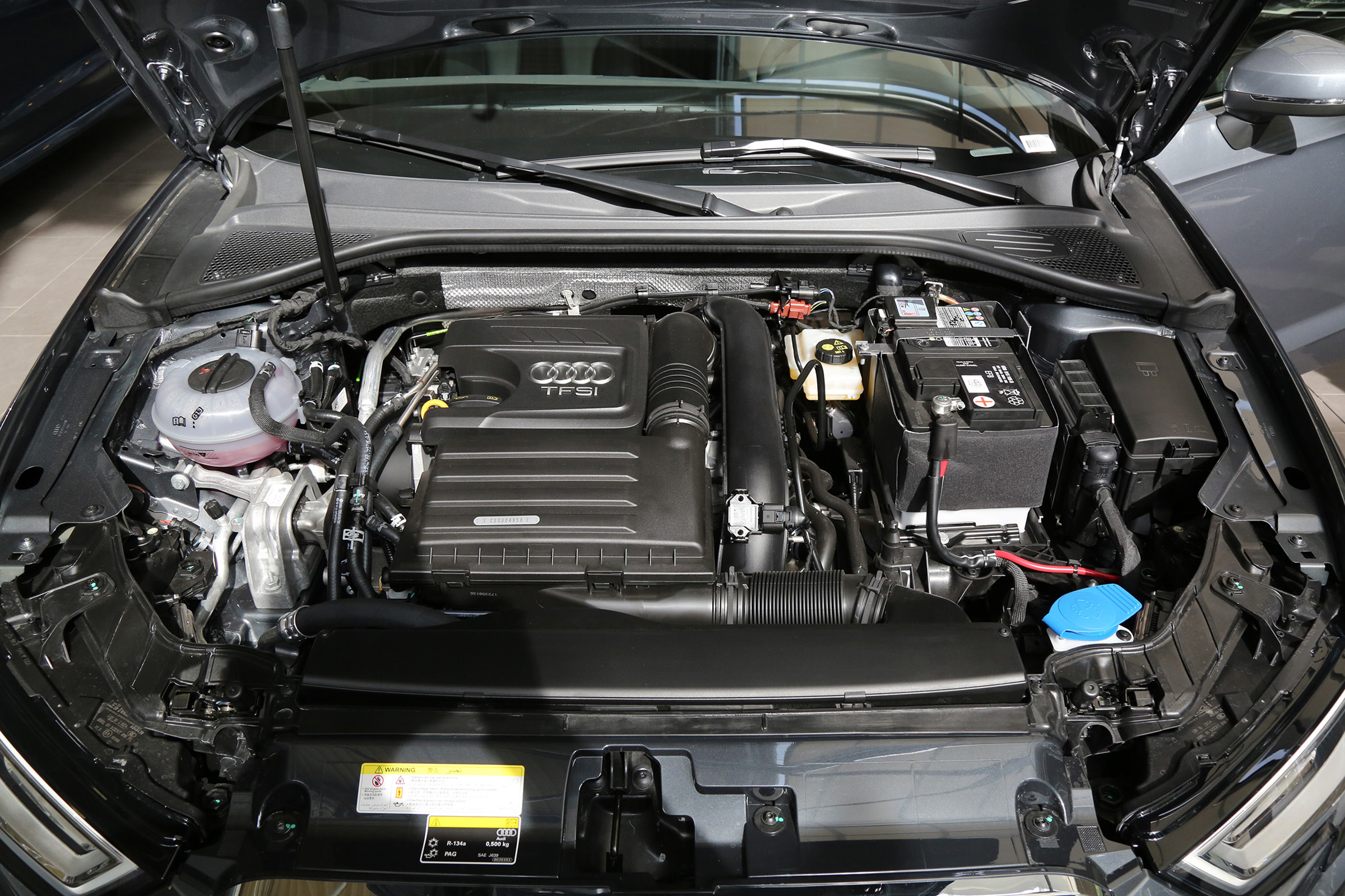 奥迪A3全面评测，奔驰A级无辜躺枪