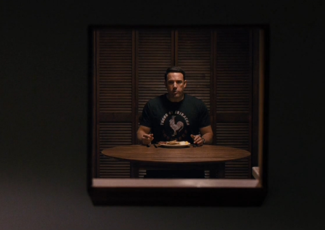 犯罪悬疑片《会计刺客》：自闭症会计，竟是“不太冷”的杀手