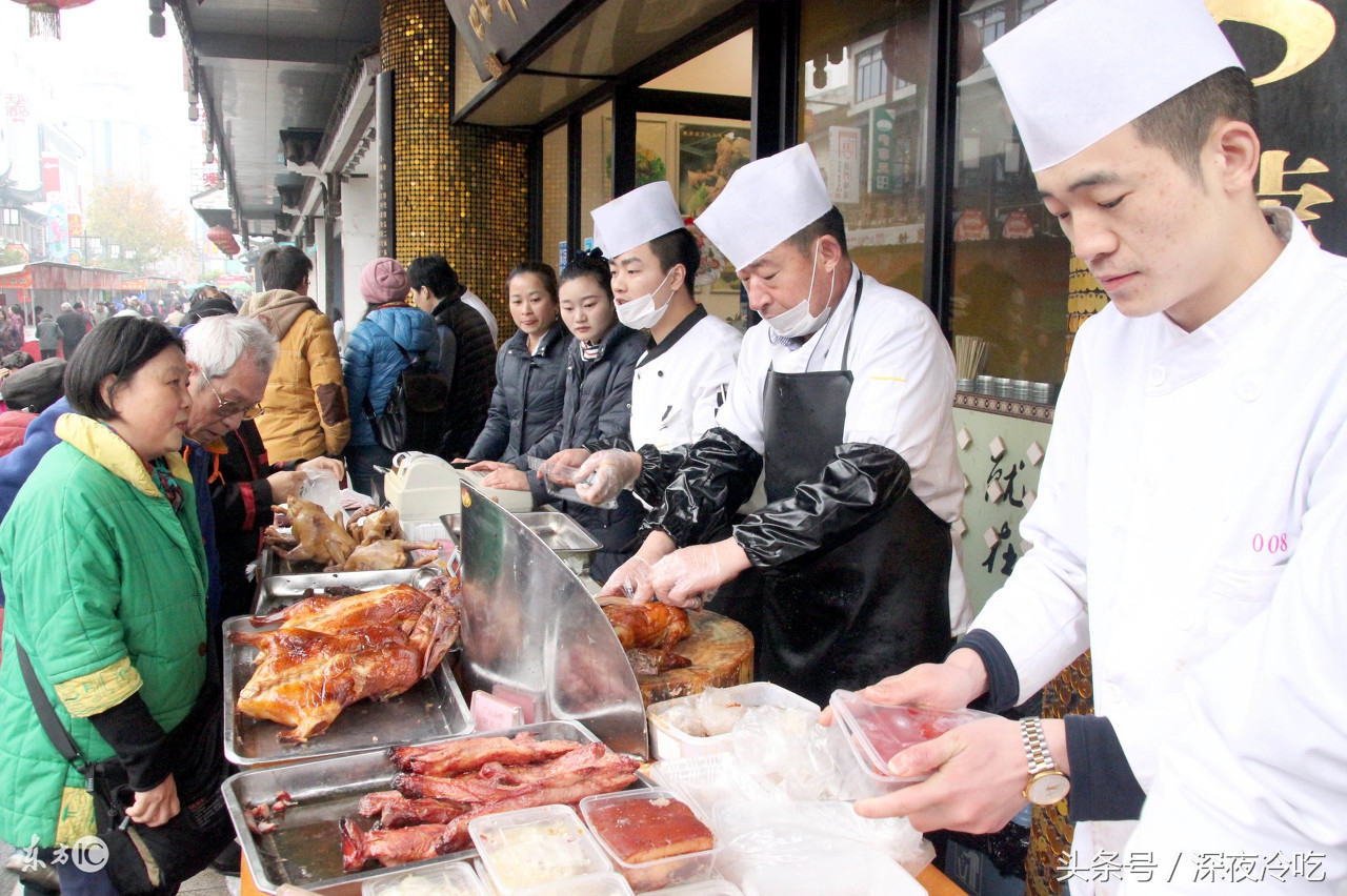 为啥80%人在秋冬学卤菜？师傅：赶在春夏开业，你至少不会死