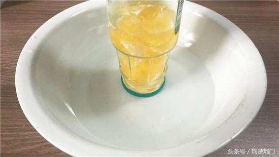 玻璃瓶铁盖打不开怎么办，小妙招教你轻松应对，很实用了