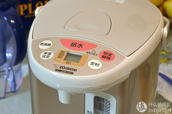 扔掉传统饮水机 篇二：#本站首晒# ZOJIRUSHI 象印 CD-WBH40C 电热保温瓶