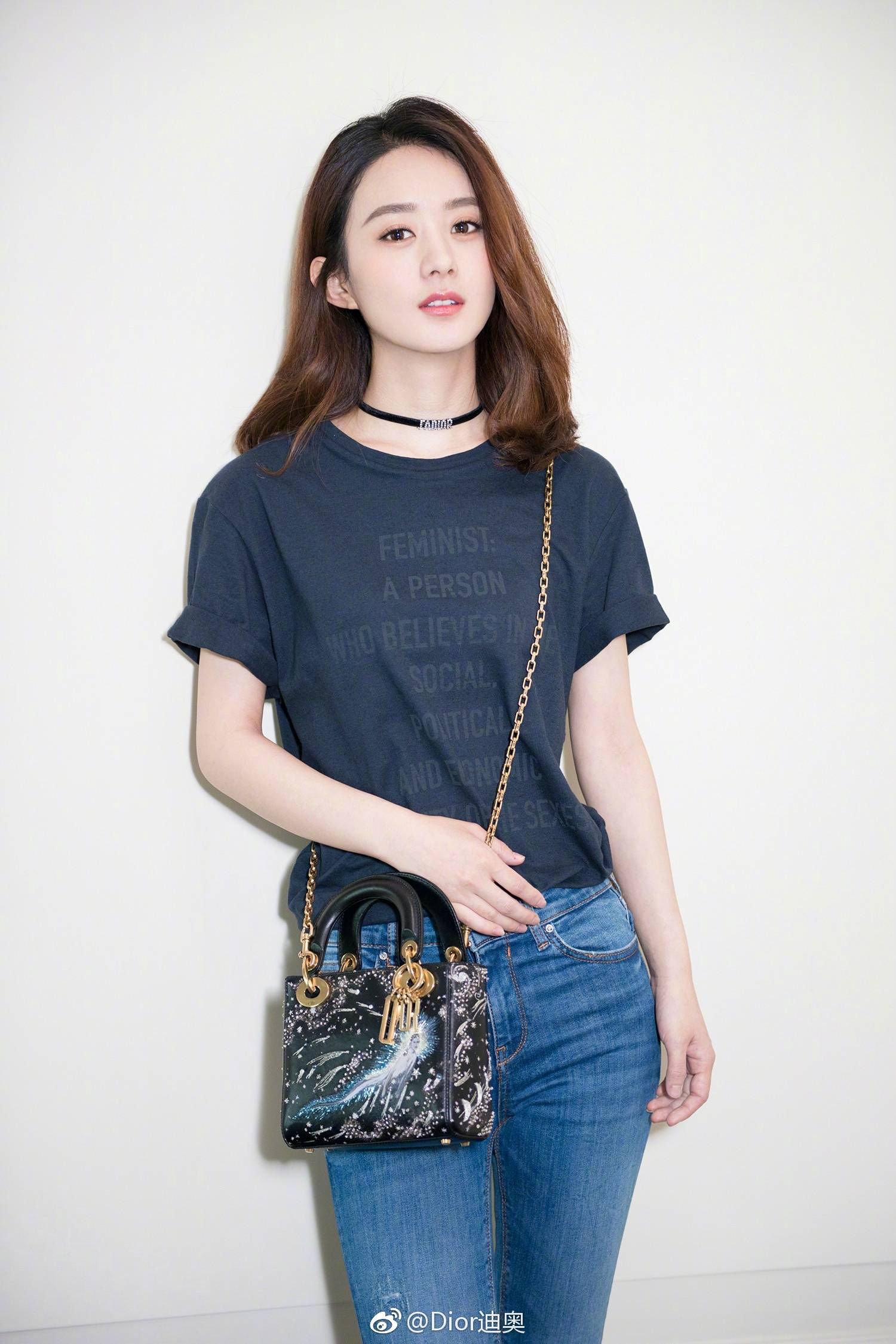 赵丽颖成为迪奥代言人,和baby地位平齐,五次pk谁才是迪奥小仙女