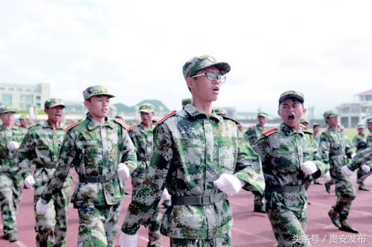 花溪大学城“开学季”系列报道——贵州医科大学：我来圆学医梦