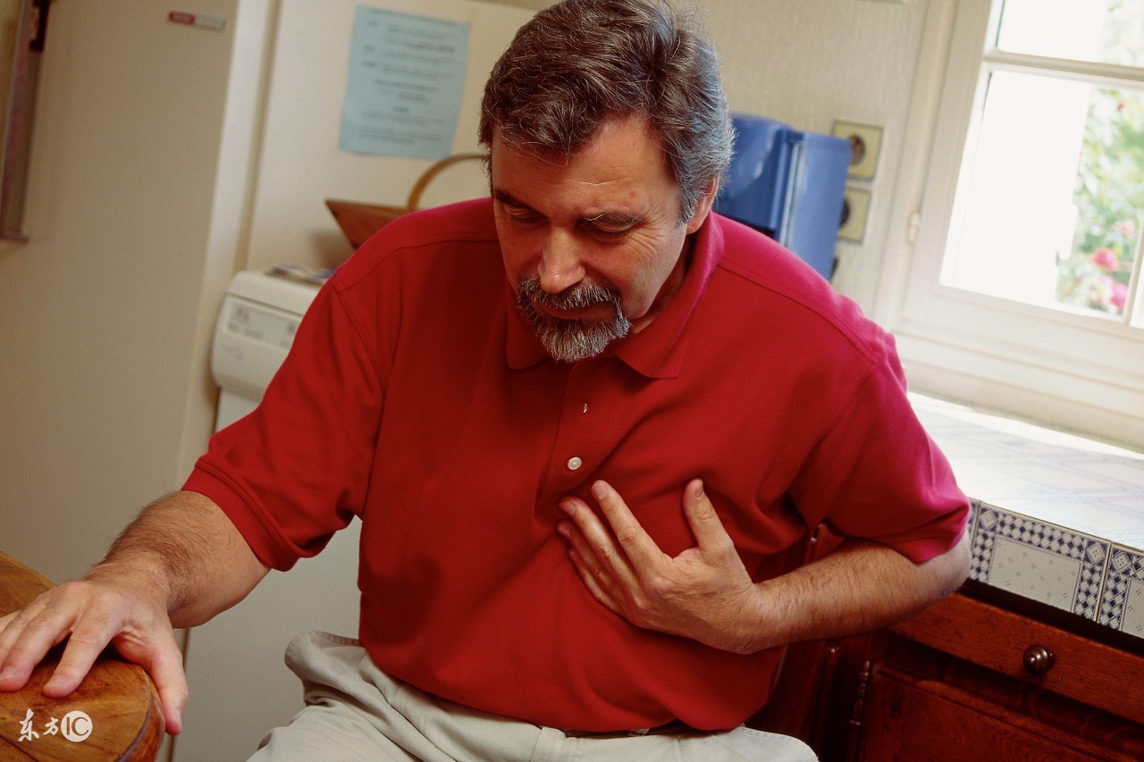 医生提醒：心绞痛有三个急救方法，转发可救人！