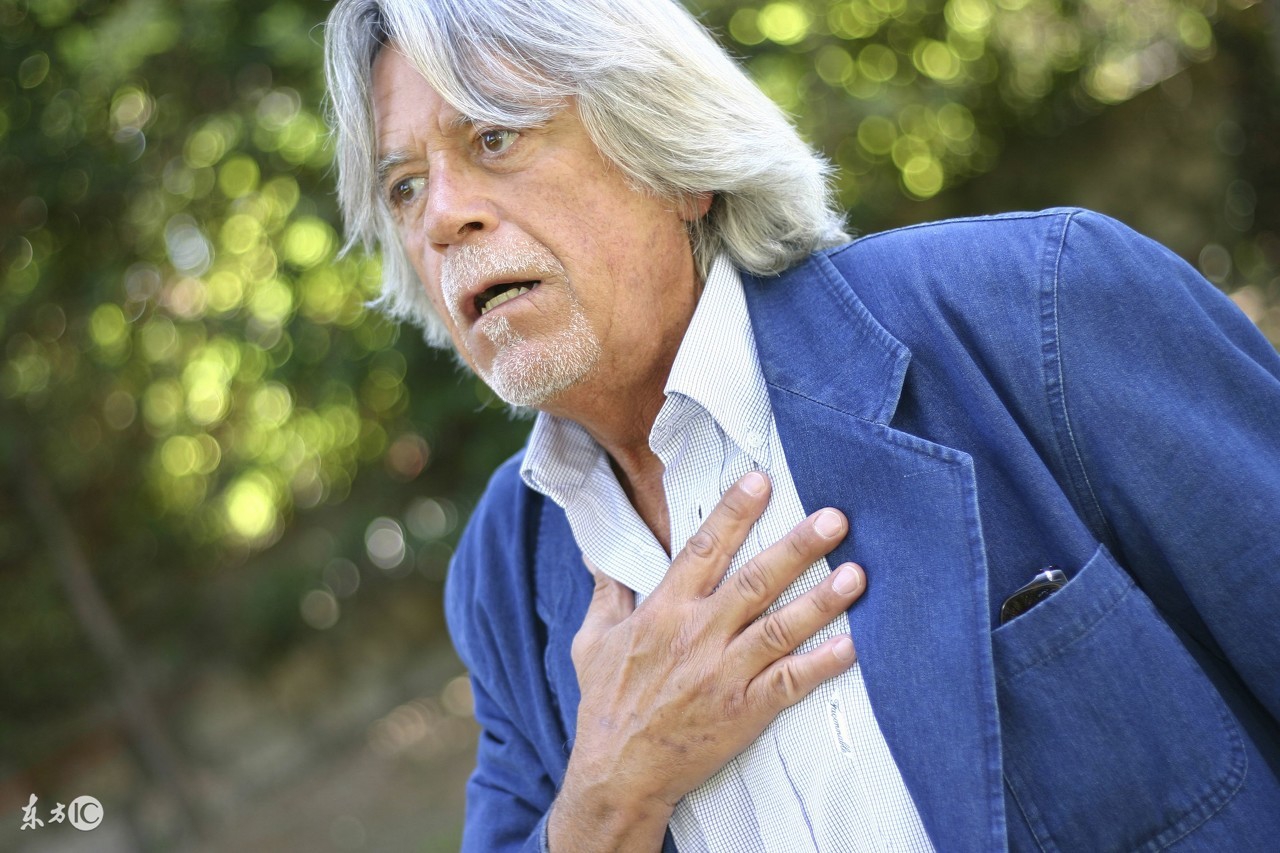 医生提醒：心绞痛有三个急救方法，转发可救人！