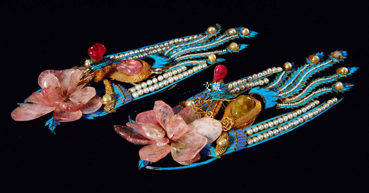 故宫博物院藏点翠文物:结珠铺翠 点羽成仙