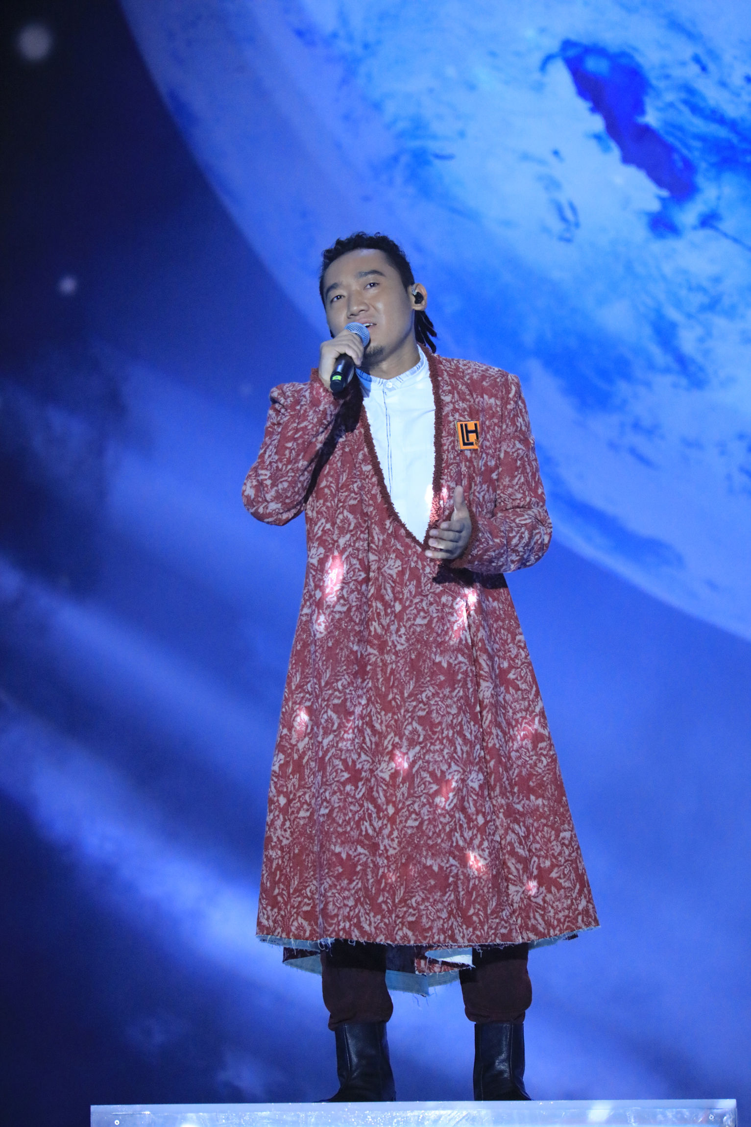 第二季《中国新歌声》那英落败，刘欢组扎西平措成冠军