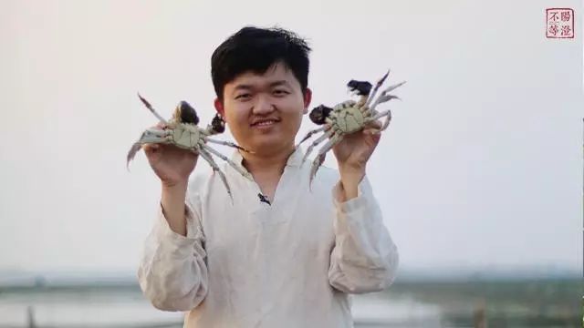 浙大90后理工男，把自己养的阳澄湖大闸蟹送进了米其林餐厅！好吃到流口水！