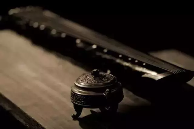 当古人失眠的时候，诗意就来了