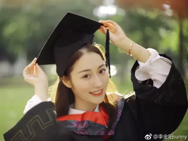 靓爆！广东各大高校校花新鲜出炉！一起来看看人家学校的校花啦！