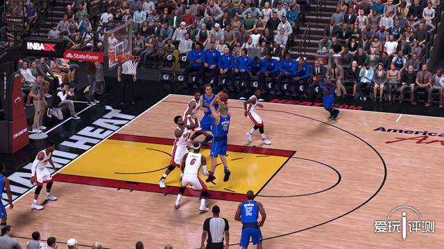 为什么nba18无法联机(《NBA2K18》评测：紧跟潮流，氪无不胜！)