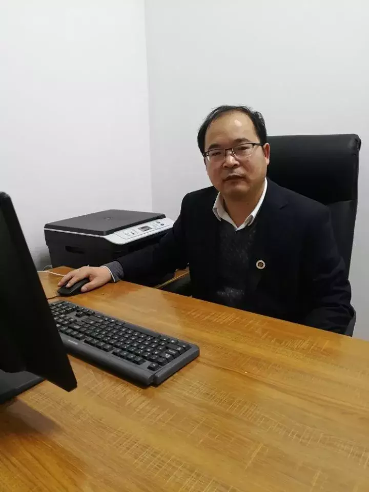 郭亚军：为什么都喜欢成立农民专业合作社，有什么好处吗？