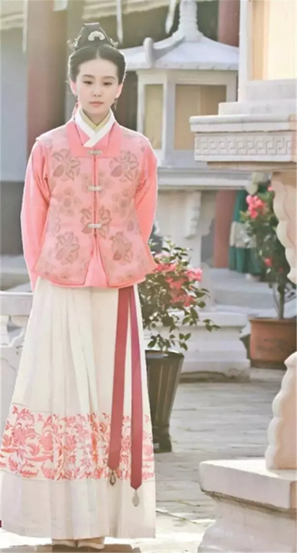 大美汉服 已梦千年,著我汉家儿郎裳 兴我礼仪之邦!