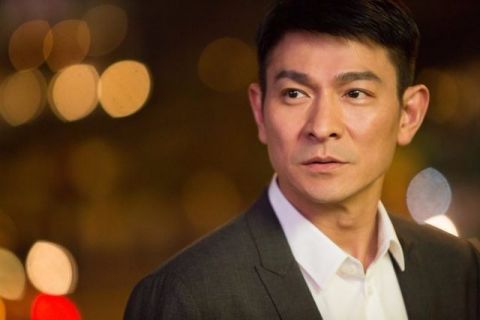 香港粤语十大歌星排行榜-粤语歌神排行榜,你认识几个,刘德华才排行第