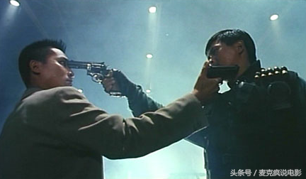 一部不输《英雄本色》的佳作，吴宇森将警匪片拍成战争片也是服了