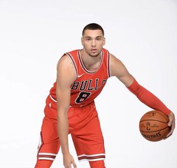 nba8号球衣有哪些人(盘点NBA现役身穿8号球衣球星TOP5：属于科比的号码 人人都是科密)