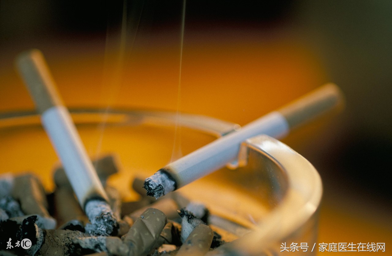 抽多少烟肺会变黑(吸烟到底有多伤) - 青木春