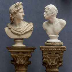 拉斐尔笔下倒霉的女知识分子，有雅典娜的美貌却受暴力攻击而死