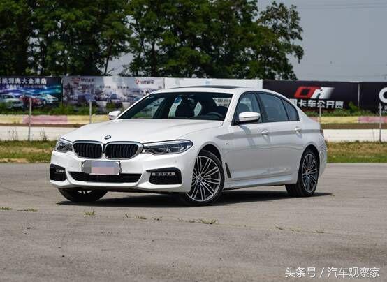 新款奔驰E300和新款宝马5系的对比