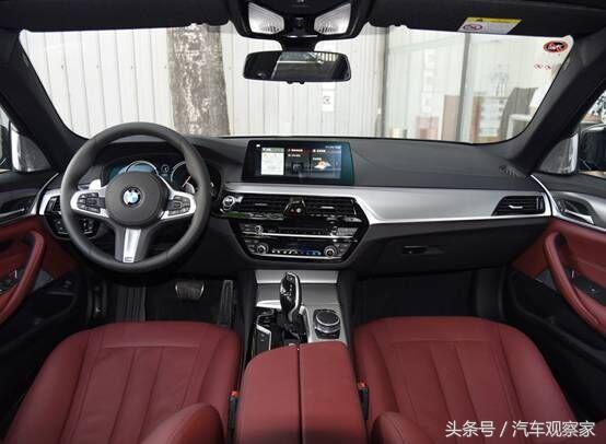 新款奔驰E300和新款宝马5系的对比