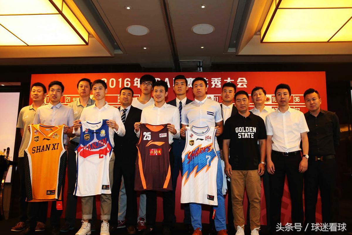 CBA选秀大会新秀表现：状元秀赛季报销詹姆斯数据惨淡，差距太大