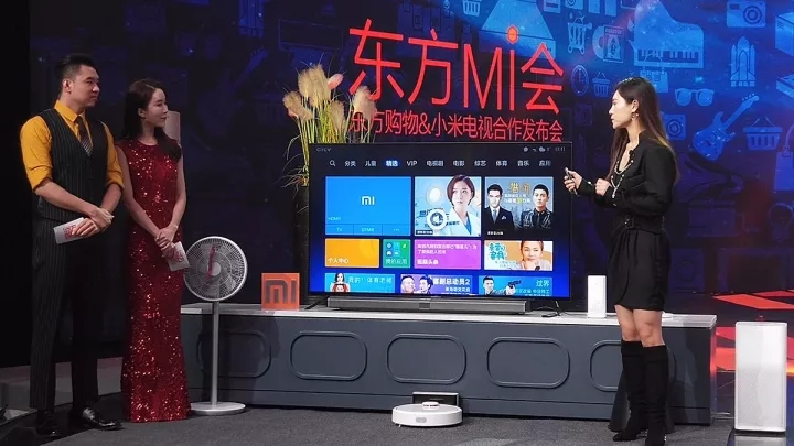 “年轻人”的小米电视和“爸妈看的”东方购物在一起了？