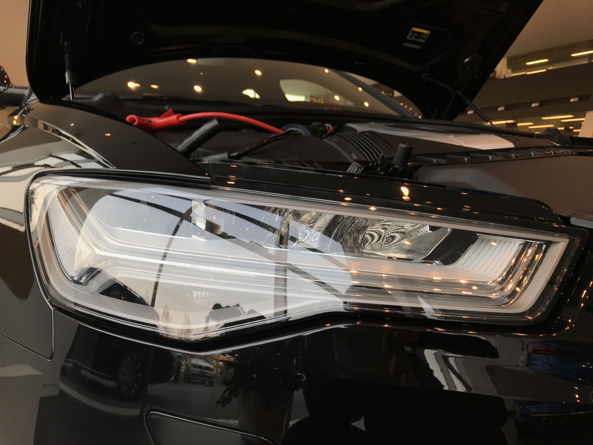 试A6L 45TFSI：V6机械增压全时四驱，落地50万和乞丐版5系一个价