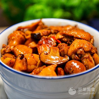 栗子黃燜雞,栗子黃燜雞做法
