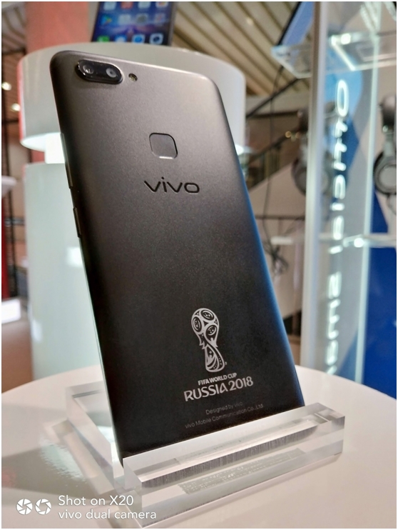 中国\x20葡萄牙(vivo X20 FIFA特别版亮相俄罗斯，明年世界杯更加值得期待)