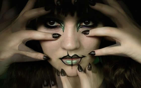 嫉妒是可怕的恶魔:会腐蚀人的灵魂